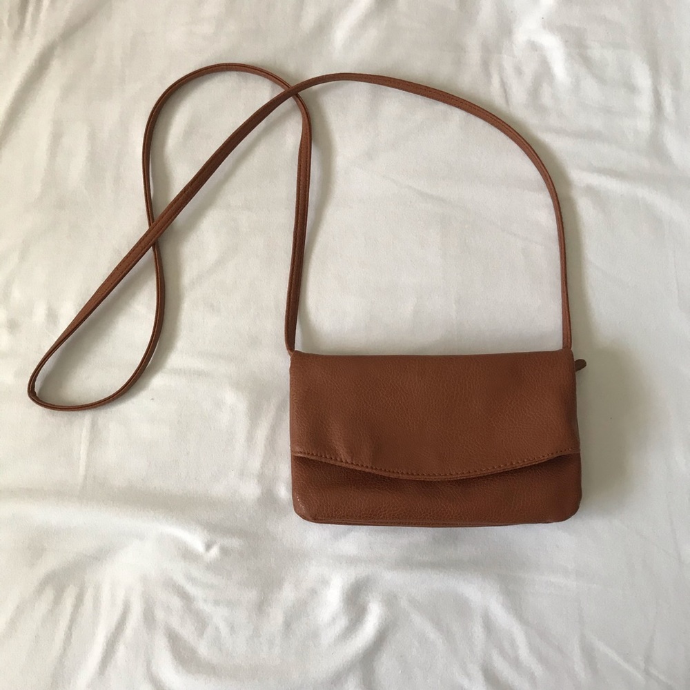 Crossbody purse